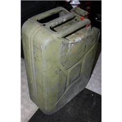 MILITARY 5 GALLON GAS CAN
