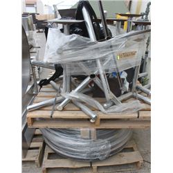 10 TABLETOPS WITH BASES