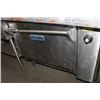 Image 1 : COMMERCIAL OVEN