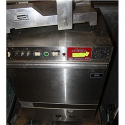 COMMERCIAL DISHWASHER