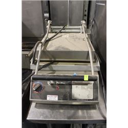 STAR PRO-MAX QUESEDILLA GRILL