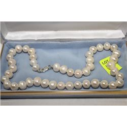 STERLING SILVER CLASP FRESHWATER PEARL NECKLACE