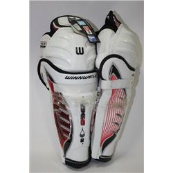 WINNWELL SHIN PADS 33CM