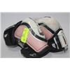 Image 1 : WINNWELL ELBOW PADS SIZE JR-M
