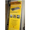 Image 1 : 12 VOLT SOLAR POWERED BATTERY CHARGER