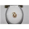 Image 1 : 14K GOLD FRESHWATER PEARL AND DIAMOND PENDANT