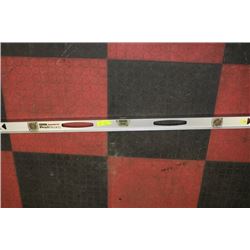 STANLEY MAGNETIC PRO I-BEAM LEVEL