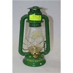 NEW JOHN DEER OIL LANTERN