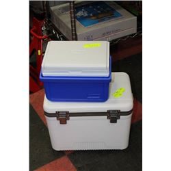 2 COOLERS AND FLASK