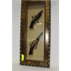 SHADOW BOX WITH 2 PISTOLS