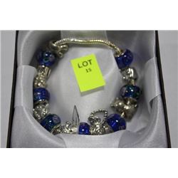925 CHARM BRACELET BLUE STONE