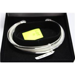 SILVER TWISTED OVAL BRACELET