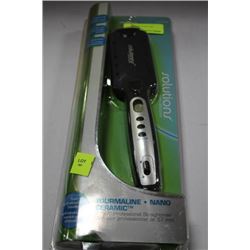 NEW SOLUTIONS TOURMALINE 2 1/4" HAIR STRAIGHTENER