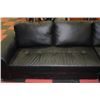 Image 2 : NEW BLACK LEATHER L SHAPED SECTIONAL