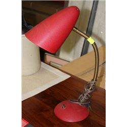 VINTAGE RED DESK LAMP