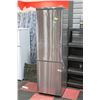 Image 1 : GE STAINLESS STEEL 18CU. LOFT FRIDGE