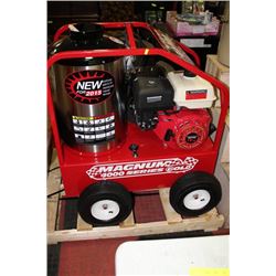 EASY KLEEN MAGNUM GOLD 4000 15HP GAS AND DIESEL