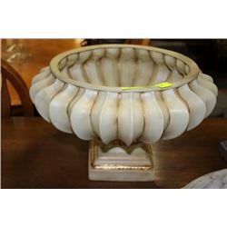 LG GOLD/WHITE TONED FRUIT BOWL / CENTER PIECE