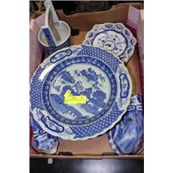 TRAY OF ASSORTED BLUE & WHITE DISHES