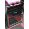Image 1 : DANBY SINGLE DOOR WINE COOLER 24x24x34T