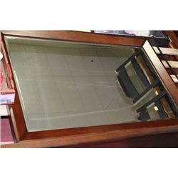 KING SIZE LIFE STYLE SOLUTIONS WOOD BEDFRAME W 2