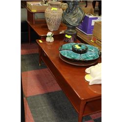 ESTATE SOLID WOOD COFFEE AND END TABLE SET