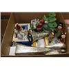 Image 1 : ESTATE BOX OFCHRISTMAS ORNAMENTS