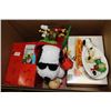 Image 1 : ESTATE BOX OF CHARLIE BROWN ORNAMENTS