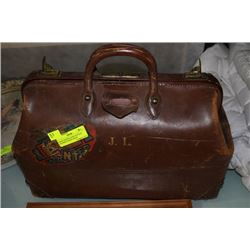 1930S S FISHER & SONS VINTAGE LEATHER CANADA MADE