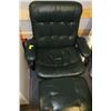 Image 1 : GREEN OFFICE CHAIR WITH OTTOMAN