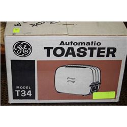 ESTATE VINTAGE GE AUTOMATIC TOASTER NEVER USED