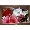 Image 1 : BOX OF ESTATE ART GLASS AND ASST CHINA