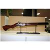 Image 1 : 1688 RIFLE W/ STAND REPLICA