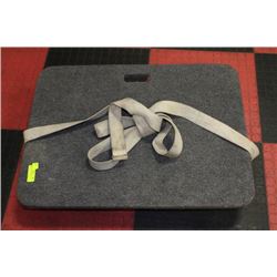 32"X24" WHEELED TROLLEY W/ STRAP