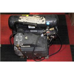 4.3GAL DUAL TANK AIR COMPRESSOR