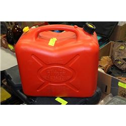 6 GALLON GAS CAN
