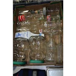 LARGE BOX OF COLLECTIBLE BOTTLES