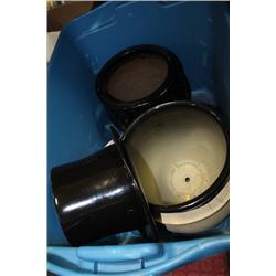 BOX W/ TOP-HAT PLANTER &