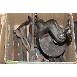 BOX OF ASSORTED HAND TOOLS