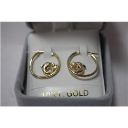 10 KT GOLD CUBIC ZIRCONIA DOLPHIN EARRINGS