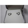 Image 1 : 14KT WHITE GOLD HEART-SHAPED EARRINGS