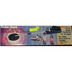 METAL DETECTOR ( WORKS GREA T )