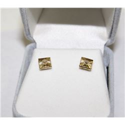 14KT GOLD CUBIC ZIRCONIA EARRINGS WITH SCREW BACK