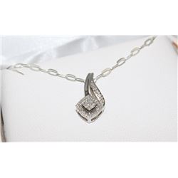 STERLING SILVER DIAMOND (0.2 CT) PENDANT NECKLACE