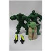 Image 1 : BOX OF 2 HULK FIGURES