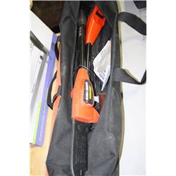 B & D CORDLESS HOLE SAW