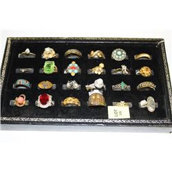 TRAY OF VINTAGE OLD STORE STOCK RINGS