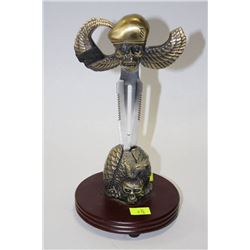 COLLECTIBLE STAINLESS STEEL SKULL KNIFE