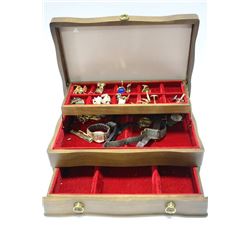 ESTATE JEWELLERY BOX W CONTENTS
