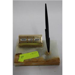 ESTATE GRANITE DESK CALANDER W PEN